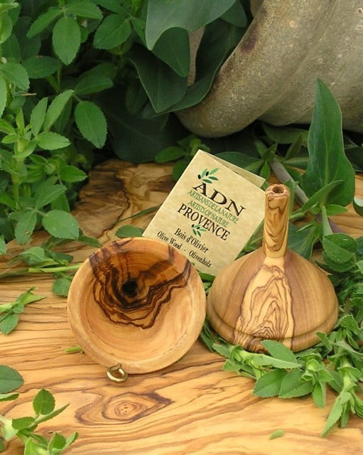 Entonnoir en Bois d’Olivier petit modèle