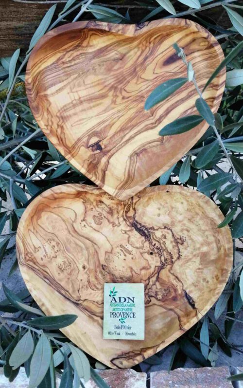 Grand Ravier Coeur en Bois d'Olivier