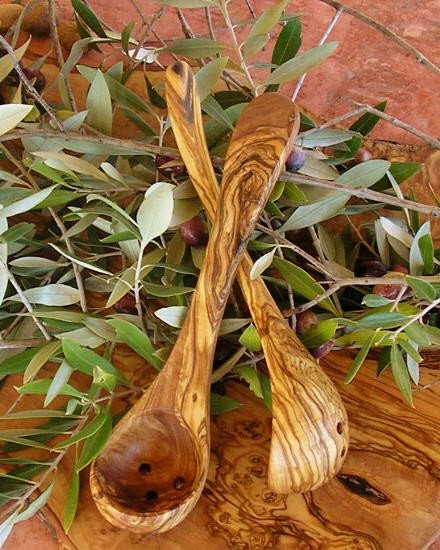 Louche à Olives en Bois d’Olivier