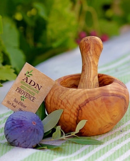Mortier et son Pilon en Bois d’Olivier 10 cm