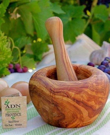 Mortier et son Pilon en Bois d’Olivier 14 cm