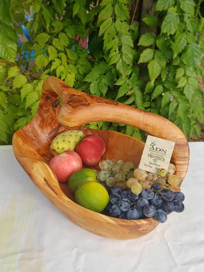 Panier à fruits avec anses en Bois d’Olivier 33x23xH22 cm env.
