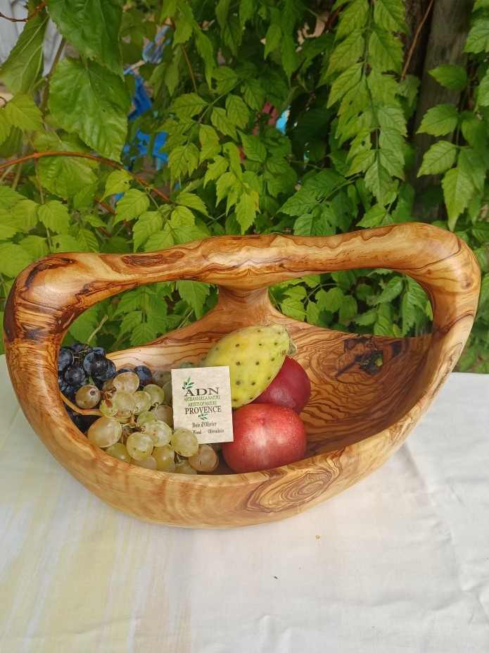 Panier à fruits avec anses en Bois d’Olivier 34x22xH22 cm env.