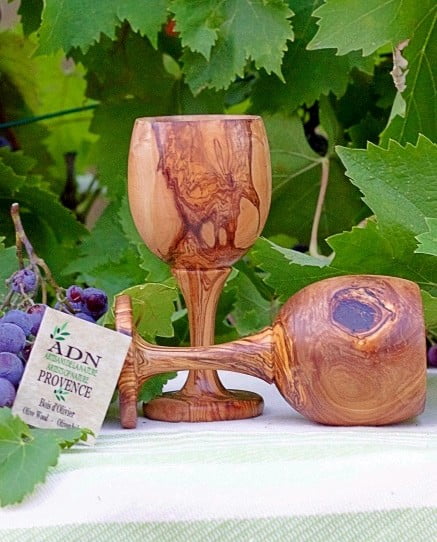 Verre en bois d’olivier