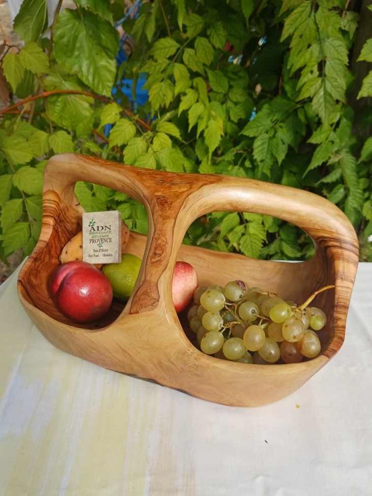 Panier à fruits avec anses en Bois d’Olivier 32x19xH17 cm env.